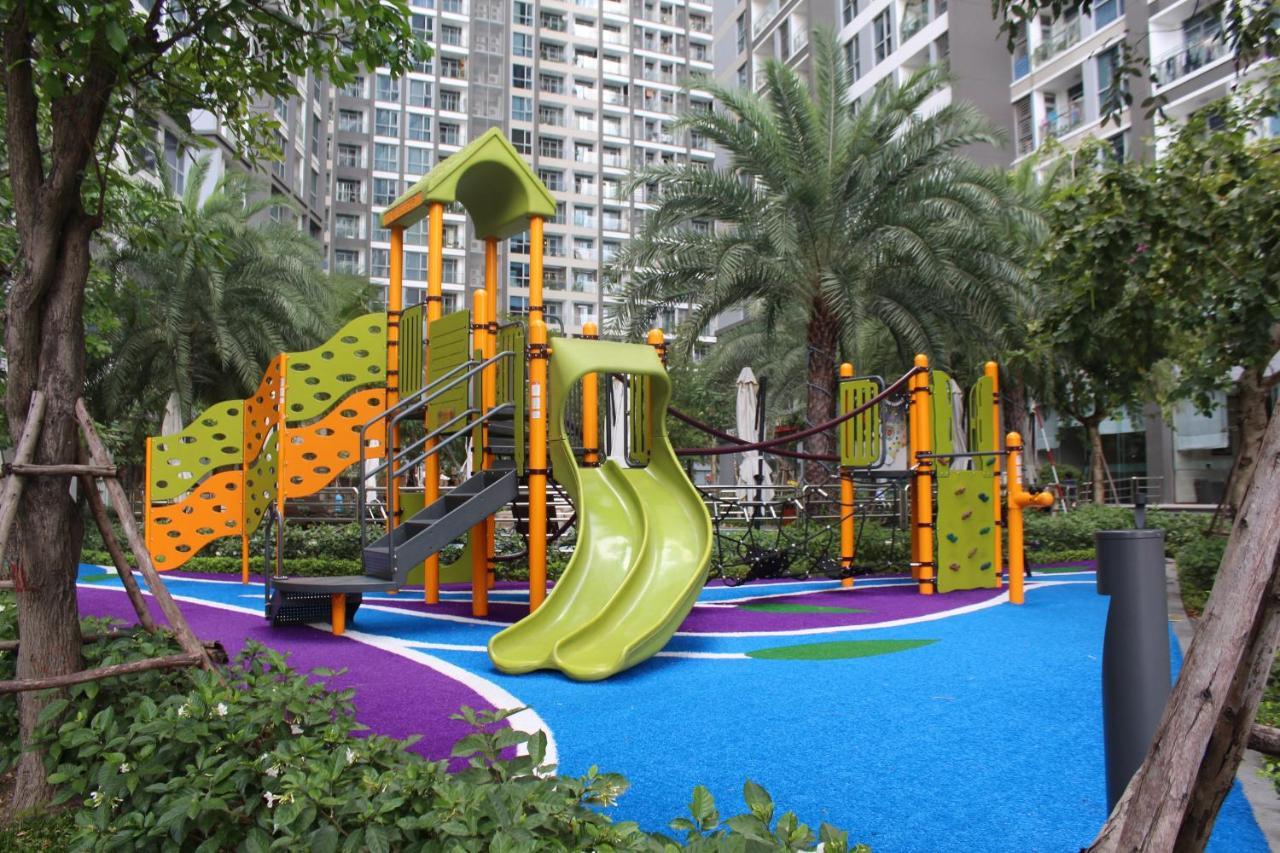 Luxhomes Saigon - Vinhomes Central Park Ho Chi Minh-staden Exteriör bild