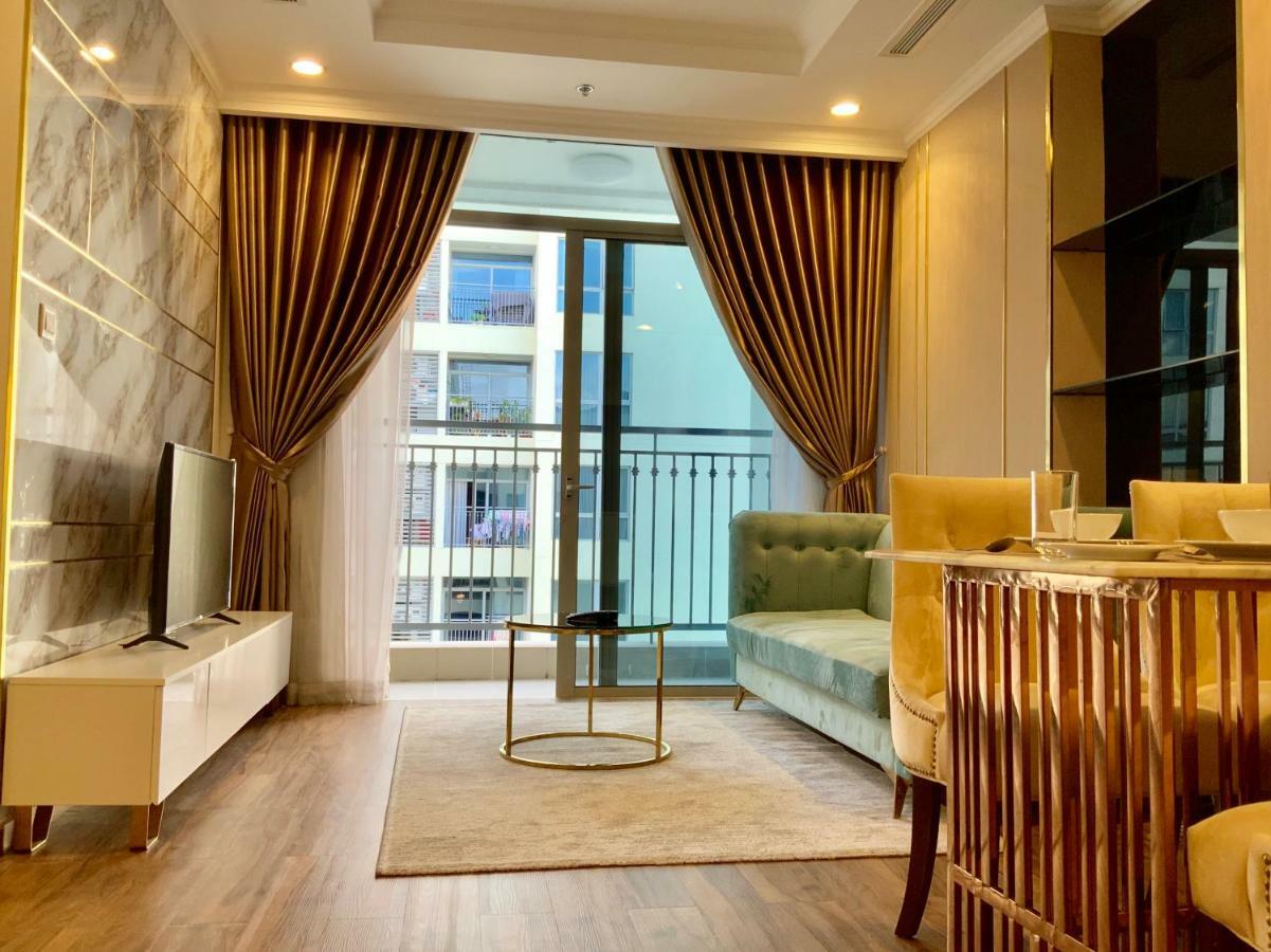 Luxhomes Saigon - Vinhomes Central Park Ho Chi Minh-staden Exteriör bild