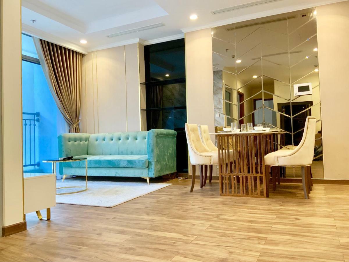 Luxhomes Saigon - Vinhomes Central Park Ho Chi Minh-staden Exteriör bild
